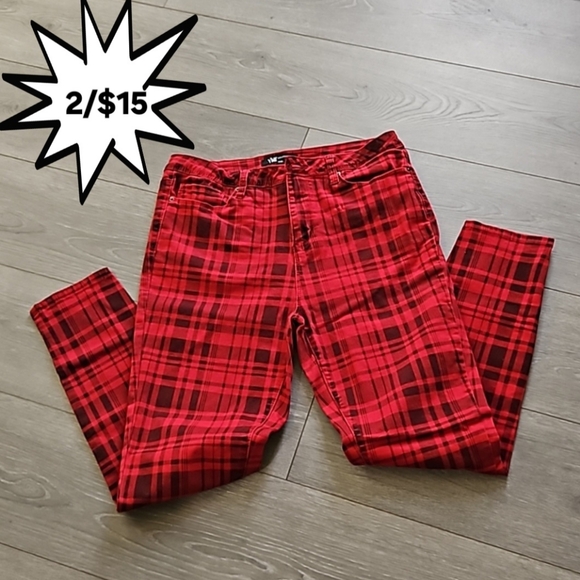 YMI Denim - 2 /$15 Sale YMI Skinny Pants sz 13/31